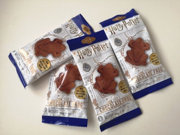 Harry Potter - Czekoladowa żaba z kartą czarodzieja