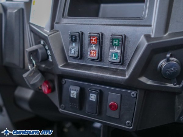 Polaris Ranger EV Tractor - elektryczny