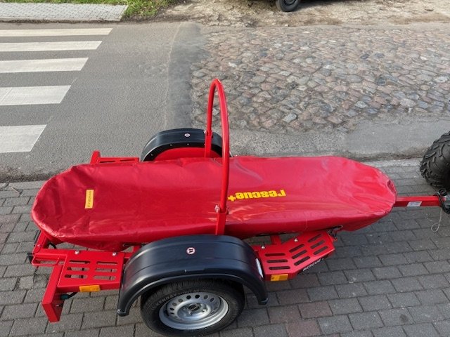 Przyczepa ratownicza z homologacją