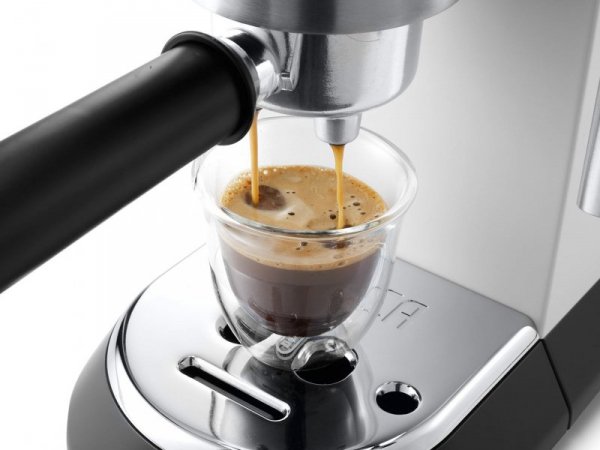Ekspres DeLonghi Dedica Style EC 685.W (1300W; kolor biały)