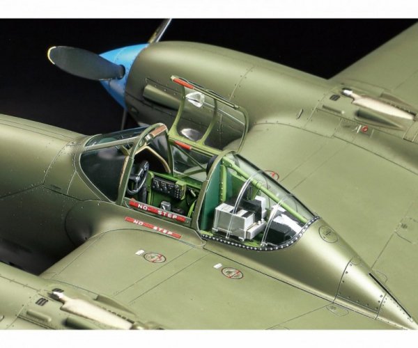 Tamiya Model plastikowy Lockheed P-38 F/G Lightning