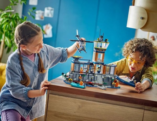 LEGO Klocki City 60419 Policja z Więziennej Wyspy