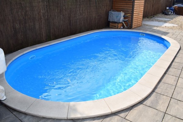 Kamień brzegowy Hobby Pool BWT - piaskowy do basenu owalnego 10 x 4,16 m