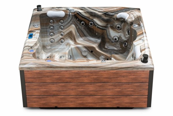 Canadian Spa - Montreal - Tuscany