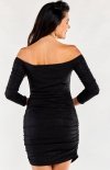 Awama A550 ołówkowa sukienka błysk czarna tył
