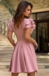 Bicotone rozkloszowana sukienka różowa z falbankami 281-5