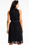 Awama A629 połyskująca sukienka oversizowa czarna tył