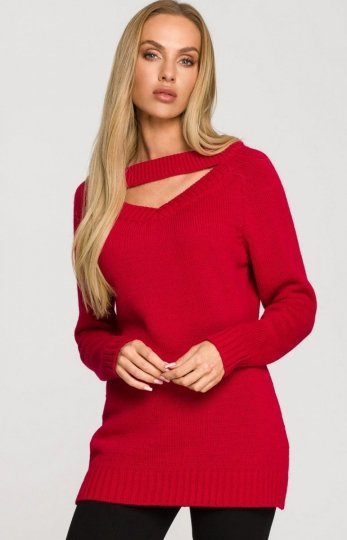 M711 Sweter z rozcięciem w dekolcie malinowy