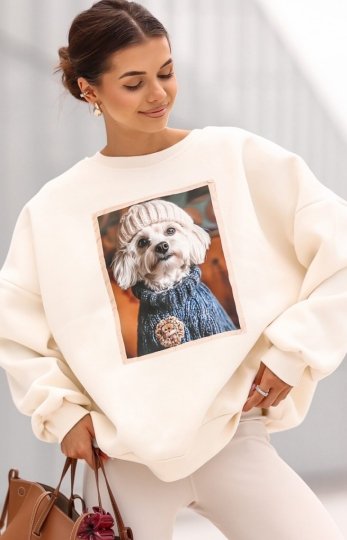 Oversizowa bluza damska z nadrukiem maltańczyka śmietanka