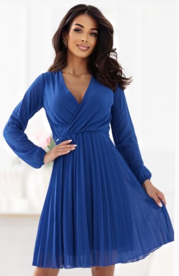 Numoco 313-18 ISABELLE elegancka plisowana sukienka z dekoltem i długim rękawkiem 