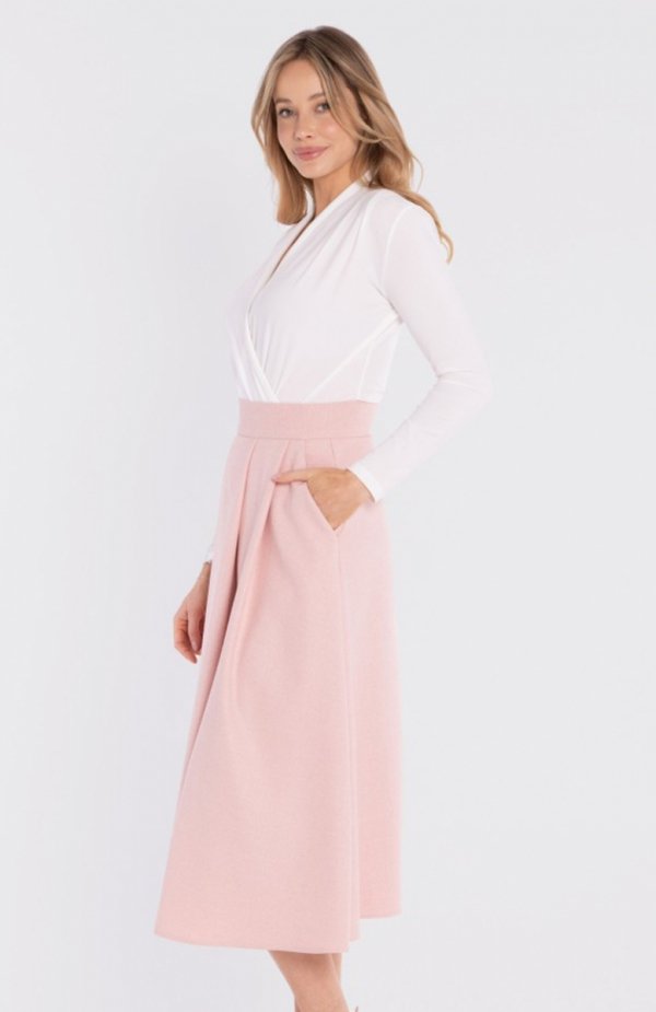 Stylove S430 rozkloszowana spódnica midi z wysokim stanem brzoskwiniowa tył