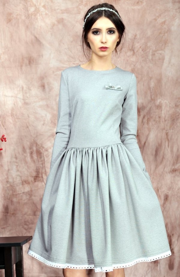 Kasia Miciak design rozkloszowana sukienka szara