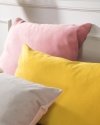 Różowo żółty zestaw poduszek Velvet