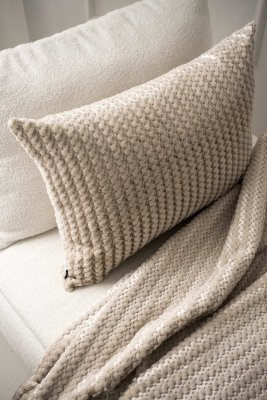 Geneva Large Cream Decorative Pillow 70x50