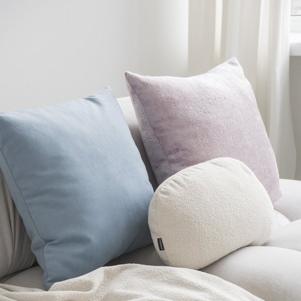 Bergen large light pink decorative cushion 50x50