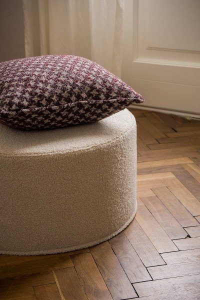 Beżowa okrągła pufa Cozy 45x35