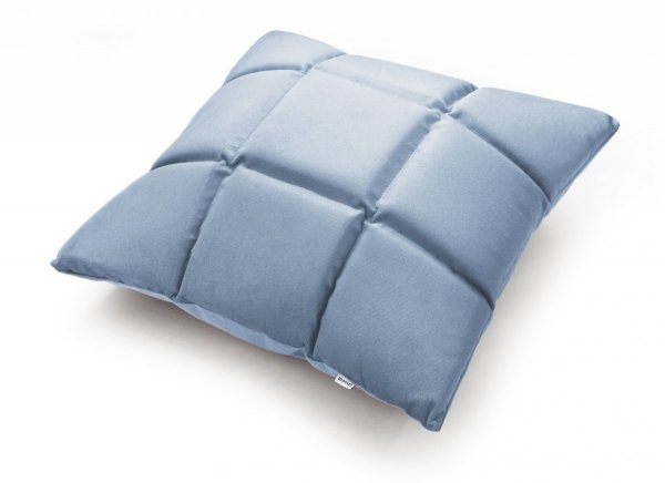 Trix duża poduszka dekoracyjna 50x50 cm. niebieska MOODI