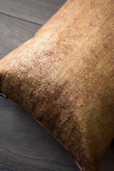 Stone brązowa poduszka dekoracyjna 50x30