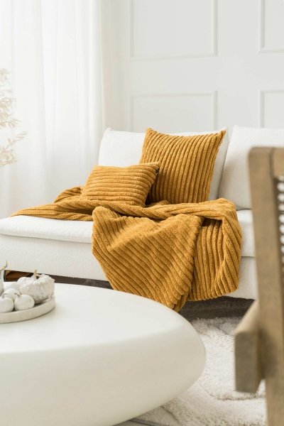 Cord żółta poduszka dekoracyjna 50x30