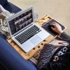 PODSTAWKA POD LAPTOPA BAMBUSOWA NA KOLANA + WBUDOWANA PODKŁADKA DO MYSZKI