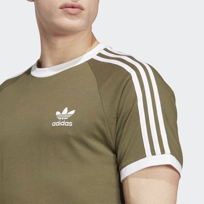 T-shirt Adidas koszulka khaki krótki rękaw logo na piersi