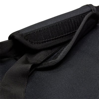 Torba na ramię Nike czarna sportowa na siłownię