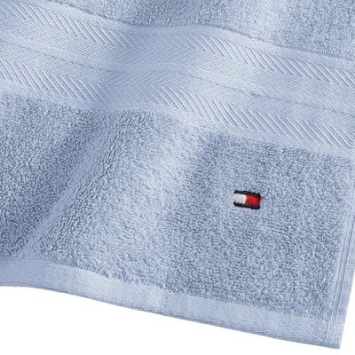 Ręcznik błękitny Tommy Hilfiger bawełniany