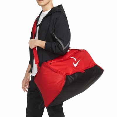 Torba na ramię Nike czerwona sportowa na siłownię