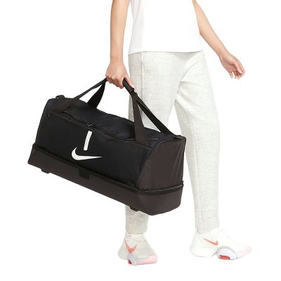 Torba na ramię Nike czarna sportowa na siłownię