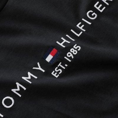 T-shirt Tommy Hilfiger koszulka męska z okrągłym dekoldem czarna