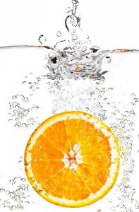 Fototapeta do kuchni - Pomarańcza w Szklance - 115x175 cm